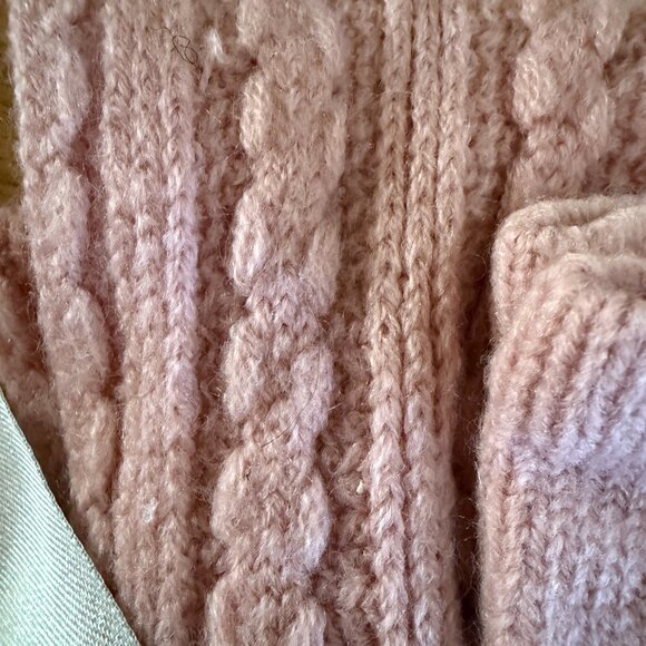 NWT New York & Company Dusty Pink Winter Scarf and Glove Set - Picture 5 of 10